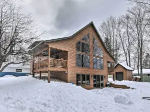 Lakefront Cottage in Iron River: 3 Mi to Skiing!