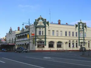 Leura Hotel