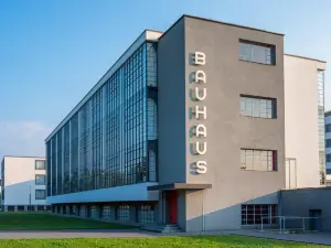 BurgK59 - 3BR Apartment, TV, Balcony