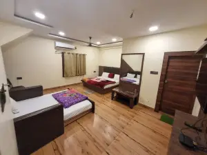 Hotel Shashi Residency