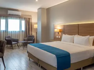 Tryp by Wyndham Asuncion