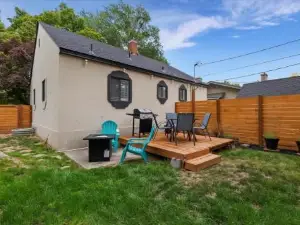 #StayinMyDistrict Twin Falls Spanish-Boho Getaway