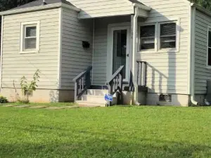 Uptown Cottage\
