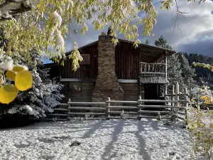 Cassidy Homestead Guest Cabin