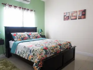 The Country Club Villa I