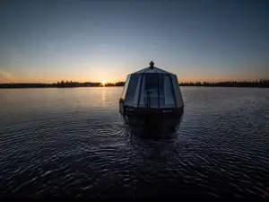 Room in Lodge - Peace & Quiet Hotel Floating Glass Room for 2 Guests Experience Northern Lights
