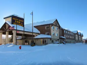 Gray Wolf Inn & Suites