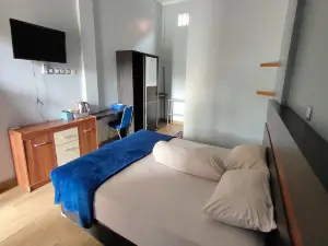 OYO 93775 Nilam Guest HouseNearYani Heahlerr