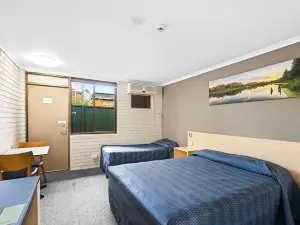 Morayfield Tavern