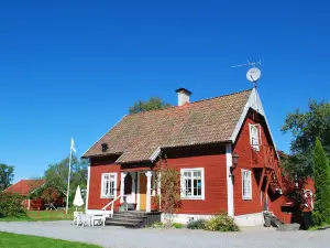 HEM Till Gården Boutique Hotel