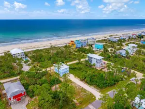 Beach House - Cottage at Indian Summer by Panhandle Getaways