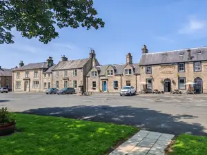 The Grapes Hotel