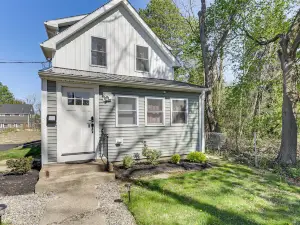 Pet-friendly Home w/ Spacious Yard in Avon!