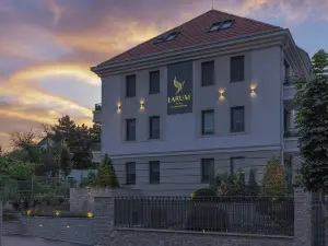 Larum - Balatonfüred
