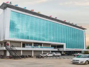Hotel Zorba, Deesa