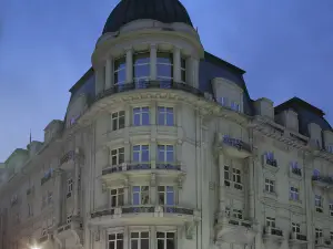 Savoy Hotel