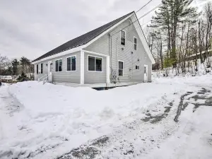 Cozy Henniker Vacation Rental Near Ski Area!