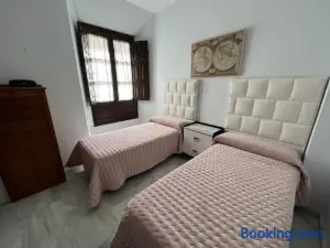 Apartment Palacio de Los Vibora Parking Gratis