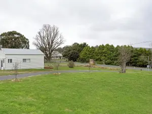 Luxury Tiny Home in Collector NSW
