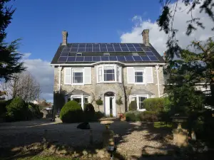 Kerrington House