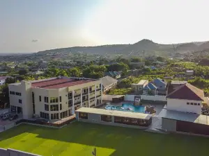 The Platinum Bay Hotel