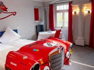 Motorworld Inn