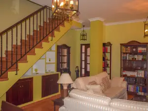 Casa Blancaflor