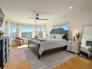 Mira Vista Manor