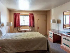Oregon Trail Inn