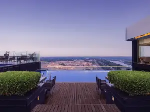 Renaissance Lucknow Hotel