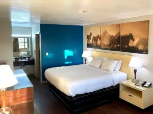 Days Inn by Wyndham Canton