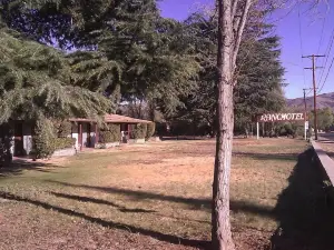 Ranch Motel
