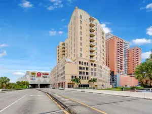 Dadeland Towers by Miami Vacations