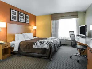 Comfort Inn & Suites Sheboygan I-43