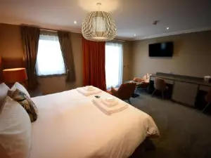 Taransay House, Small Hotel