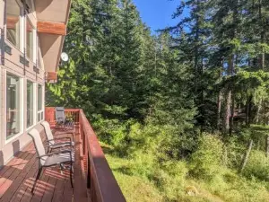 Villa w/ Amazing Bay Views Near Beach w/ Garden, Ping Pong