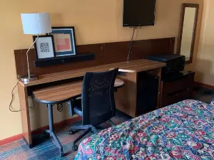 Luxury Inn Forrest City