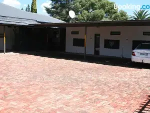 La Belle Guesthouse Parys