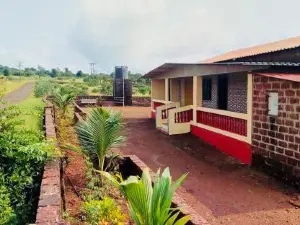 Divekar Aamrai - A Farmhouse in the Arms of Kokan