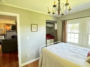 Cozy cottage with direct river access - perfect for fishing or weekend escape