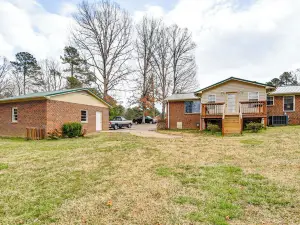 Home Near Lake Gaston & Kerr Lake: 2 Private Acres
