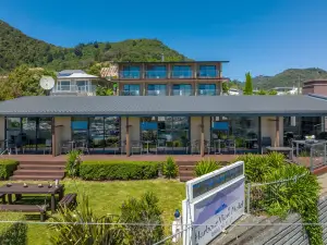 Harbour View Motel
