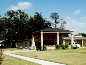 Country Inn Sterling