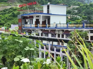 Hotel Omkaar and Restaurant