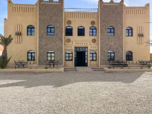 Riad la Luna