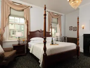 Carlisle House Bed and Breakfast