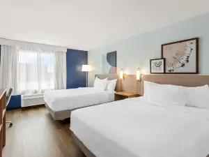 Spark by Hilton Oak Forest I-57