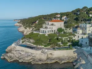 Hôtel les Roches Blanches Cassis