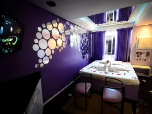 Fantasy Motel