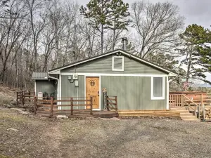 Treetop Hideaway w/ Lake Views + Fire Pit!